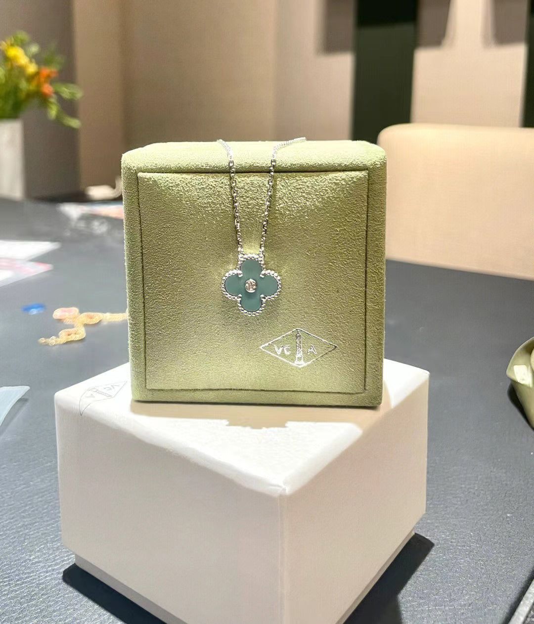 2022 Holiday Pendant Celadon Green Sevres Vintage Alhambra Diamond Necklace