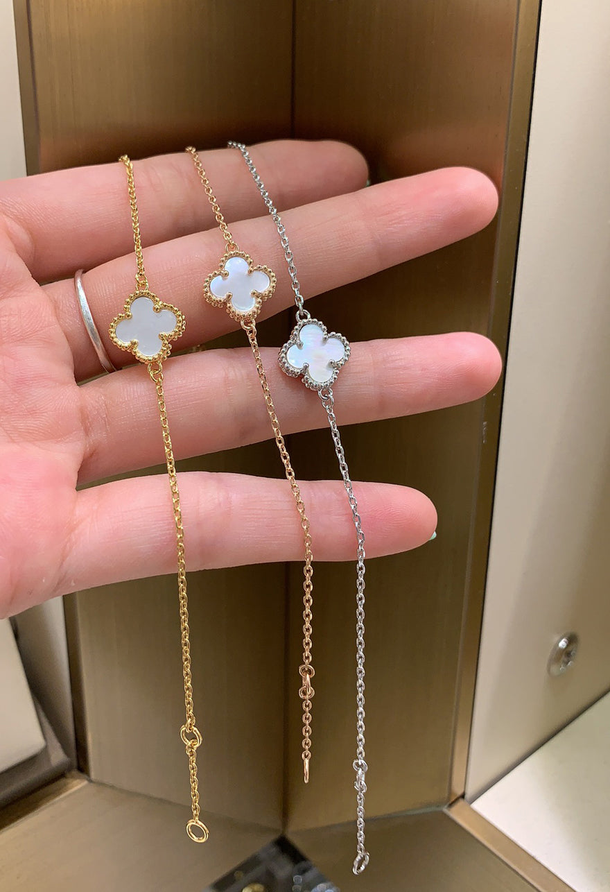 Sweet Alhambra mother-of-pearl bracelet