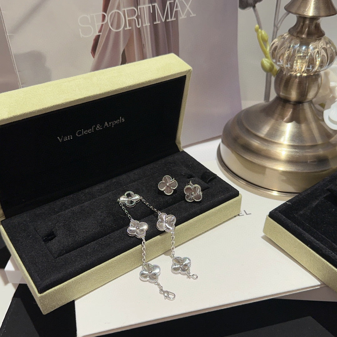 Vintage/Magic Alhambra Guilloche white gold Collection: Bracelet, Pendant, Earrings and 20 Motifs Long Necklace