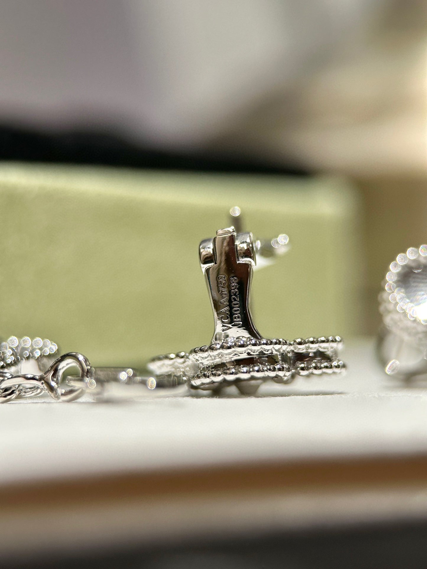 Vintage/Magic Alhambra Guilloche white gold Collection: Bracelet, Pendant, Earrings and 20 Motifs Long Necklace