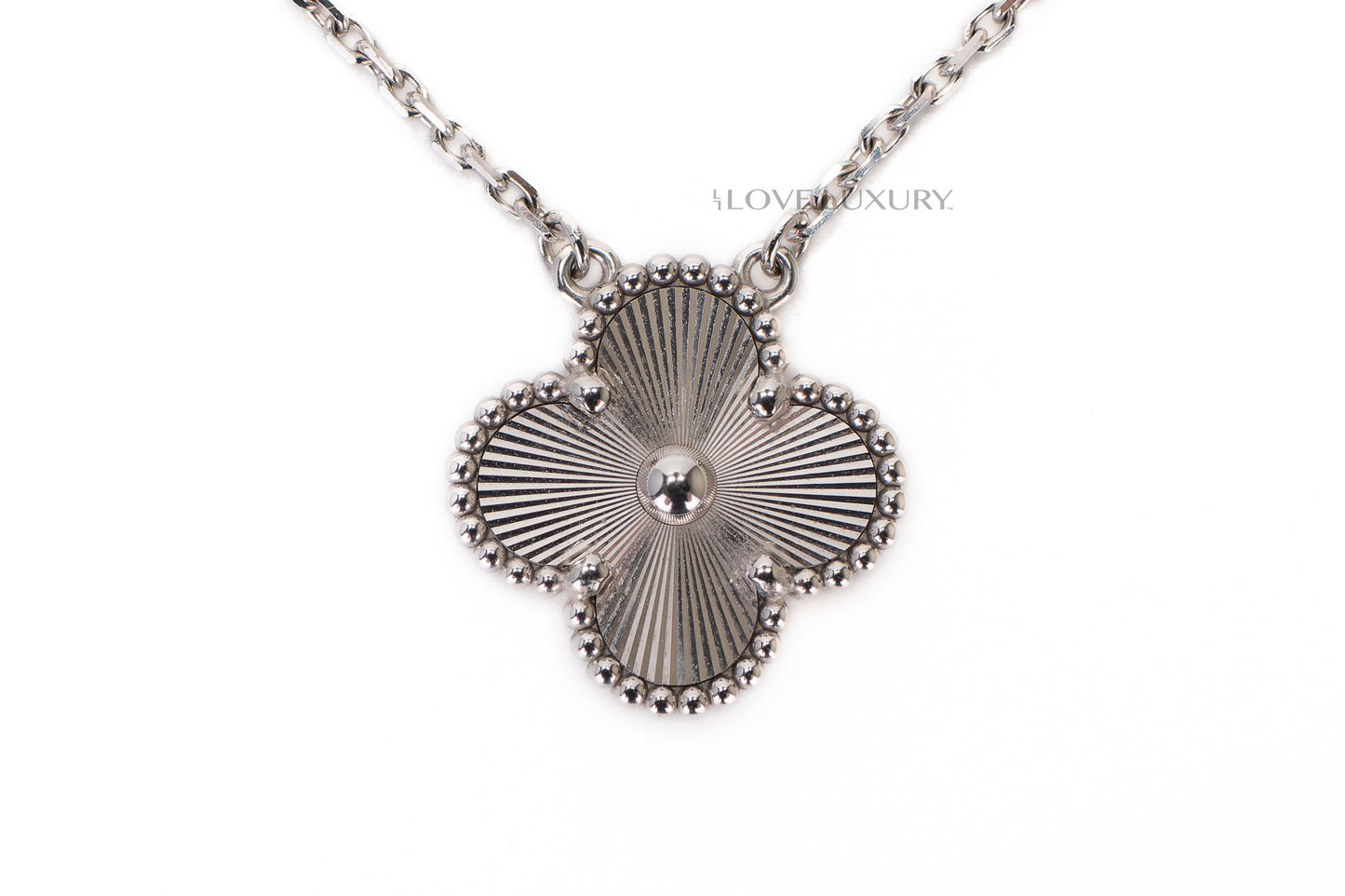 Vintage/Magic Alhambra Guilloche white gold Collection: Bracelet, Pendant, Earrings and 20 Motifs Long Necklace