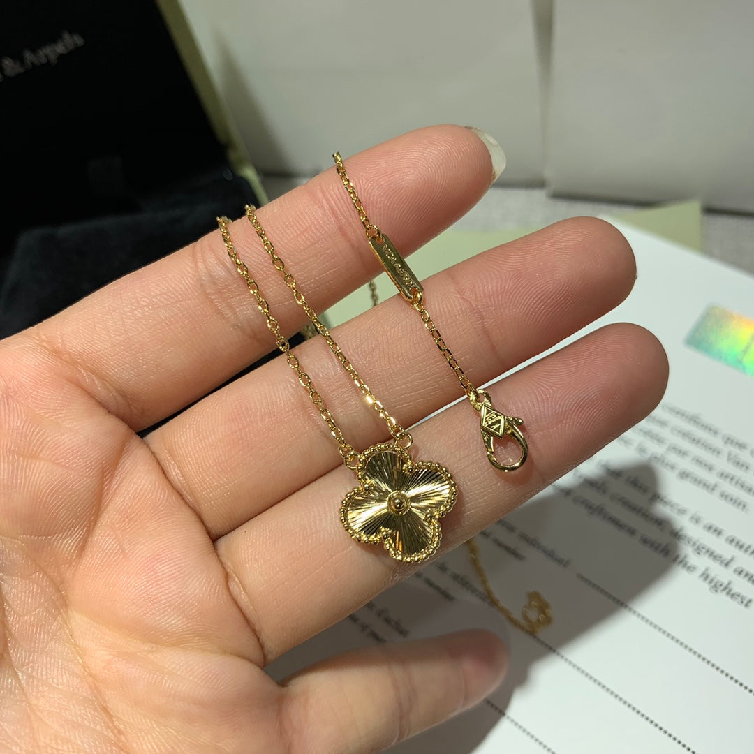 Vintage Alhambra Pendant Guilloché Necklace