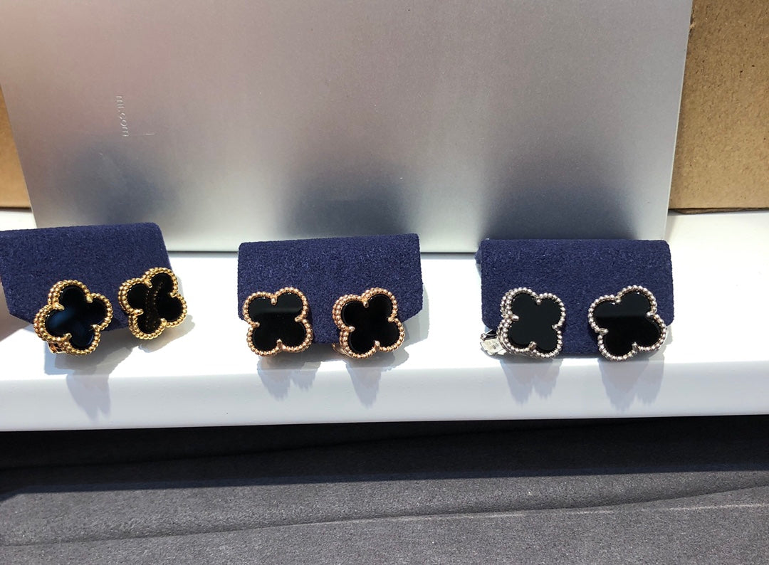 Mini, Vintage, Sweet or Magic Alhambra earrings Black Onyx