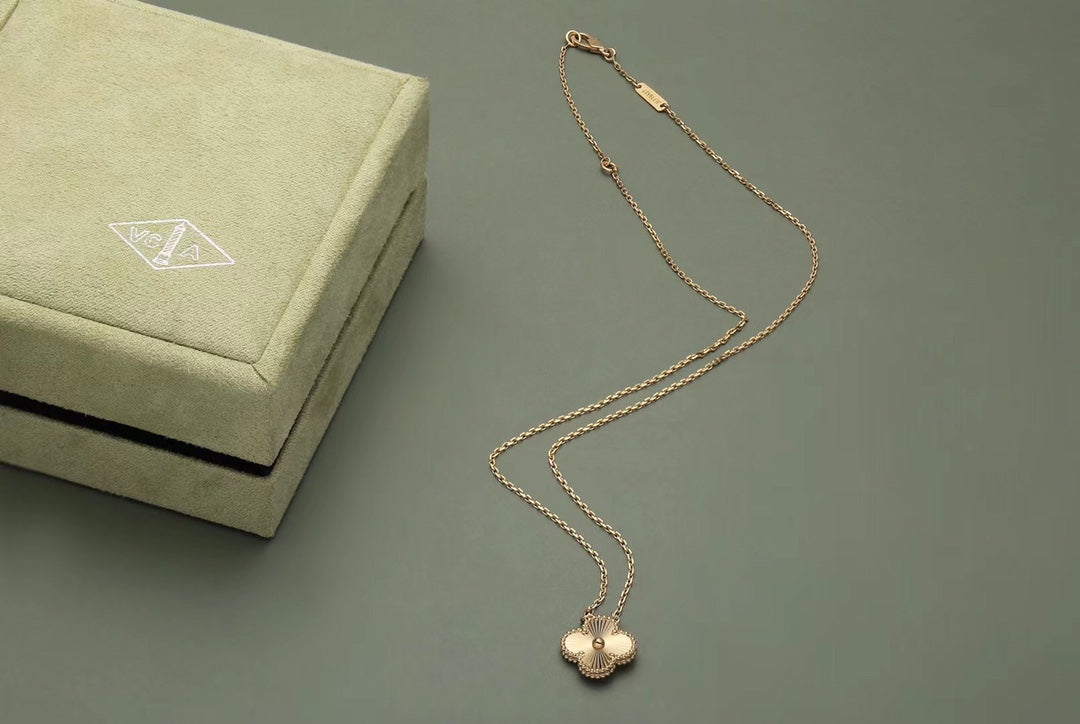Vintage Alhambra Pendant Guilloché Necklace