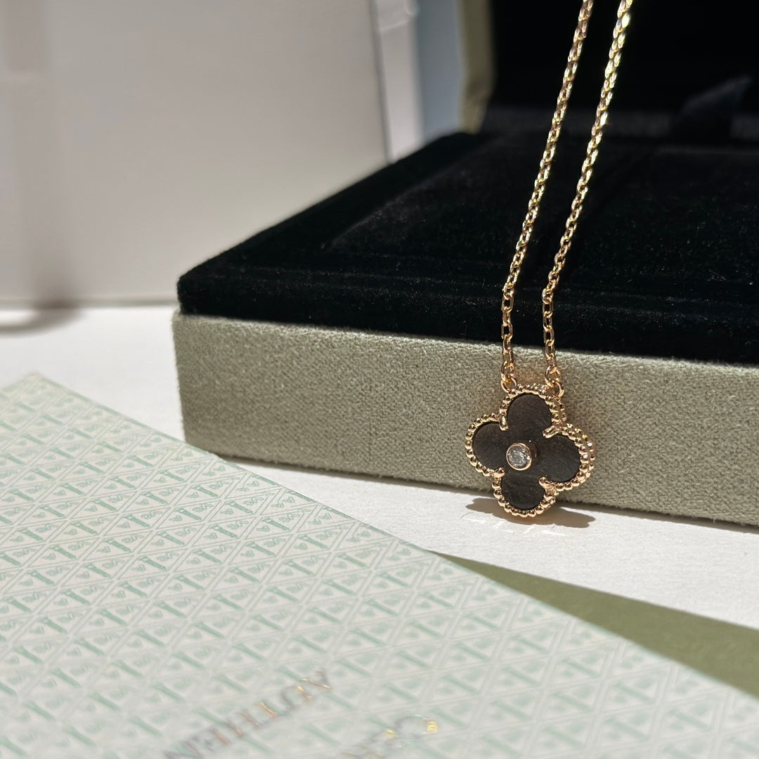 Pendant Silver Obsidian in Rose Gold