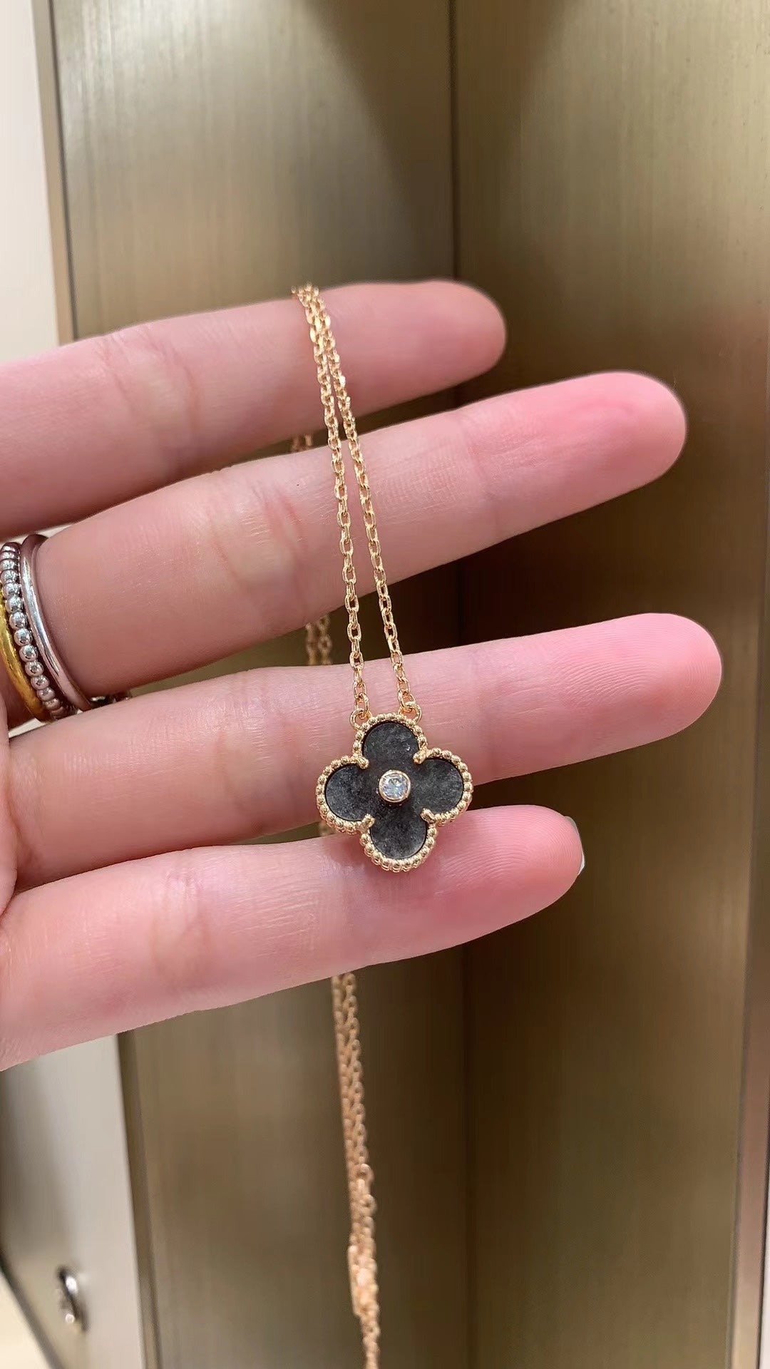 Pendant Silver Obsidian in Rose Gold